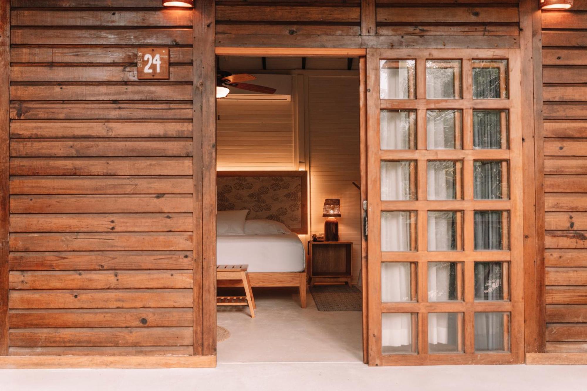 Petit Lafitte Beach Front Hotel & Bungalows Playa del Carmen Zewnętrze zdjęcie