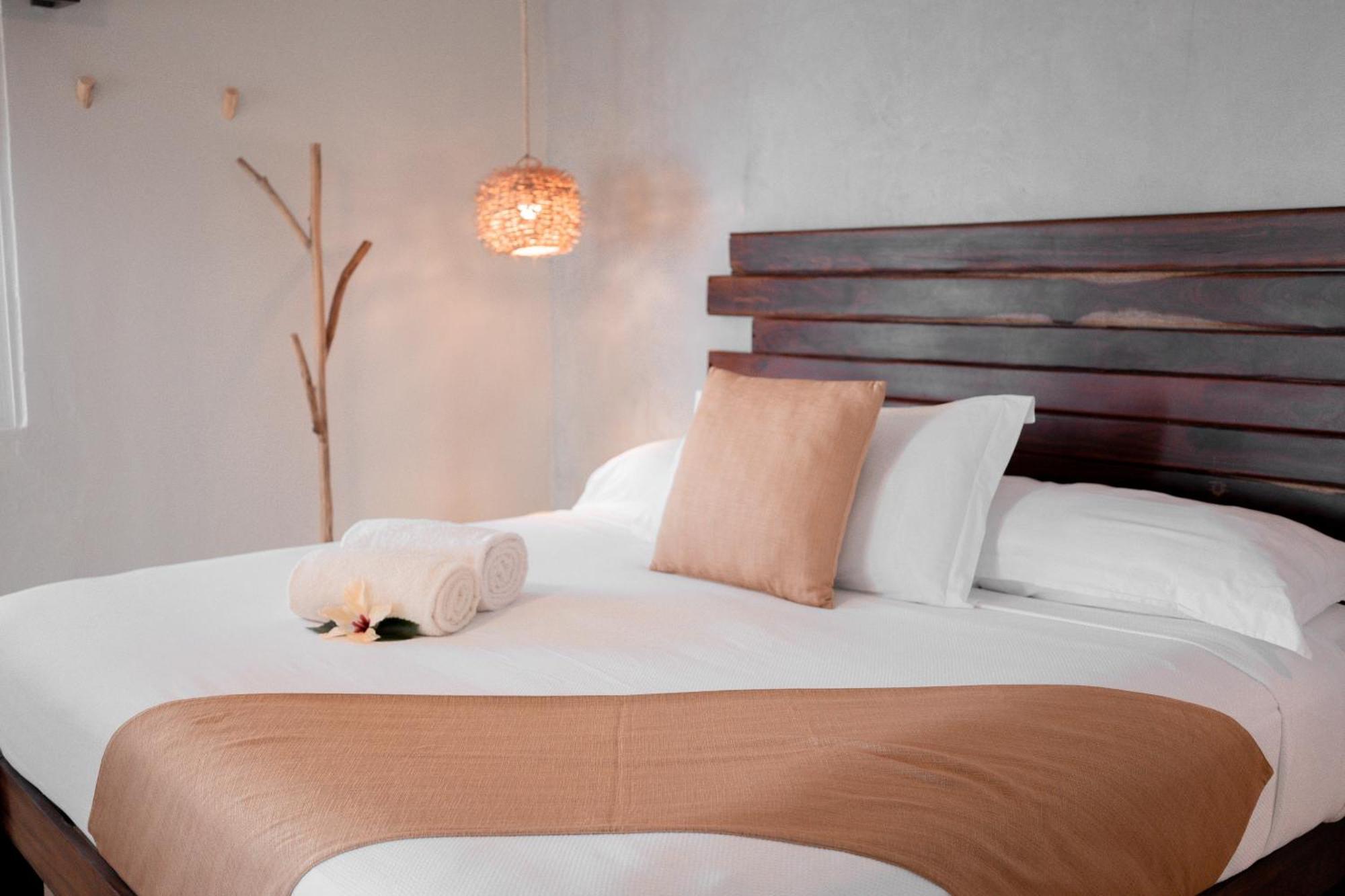 Petit Lafitte Beach Front Hotel & Bungalows Playa del Carmen Zewnętrze zdjęcie